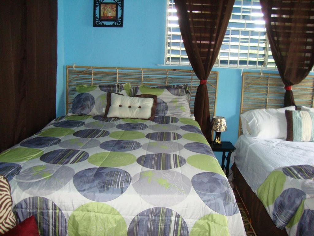 By The Sea Vacation Home And Villa Port Antonio Room photo